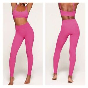 Skims terry tshirt and leggings in watermelon